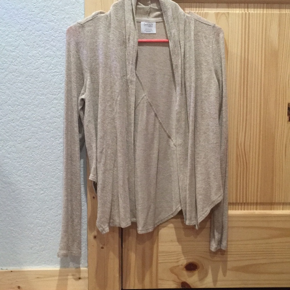 TAN FUZZY COVER UP/ (DANSKIN NOW) LARGE (10-12)